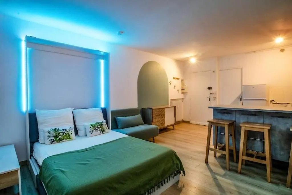 Apartamento Le Hyerois Studio Hyères França