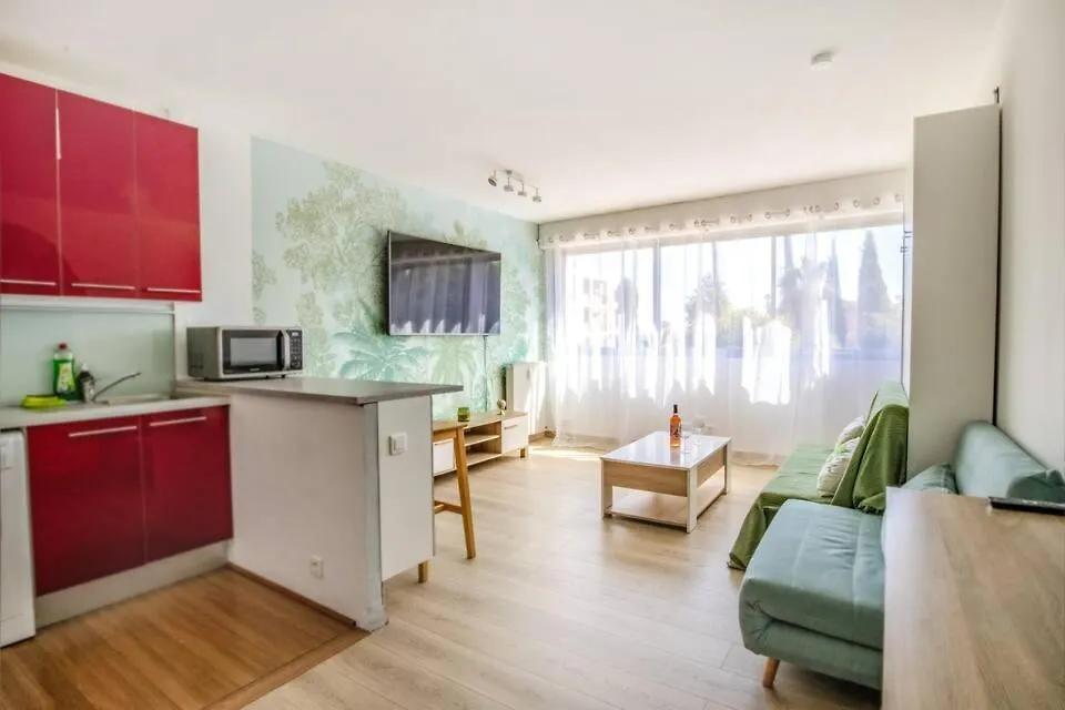 Apartamento Le Hyerois Studio Hyères